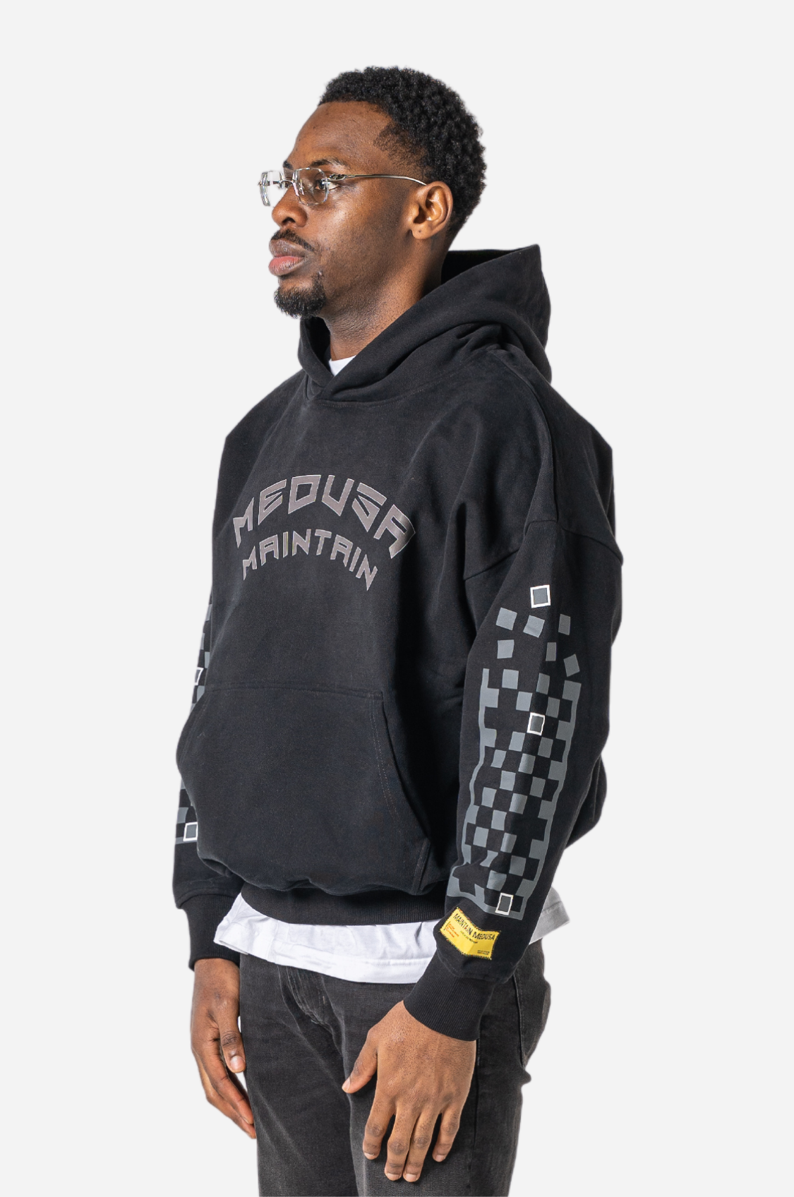 MEDUSA FINISH HOODIE - BLACK
