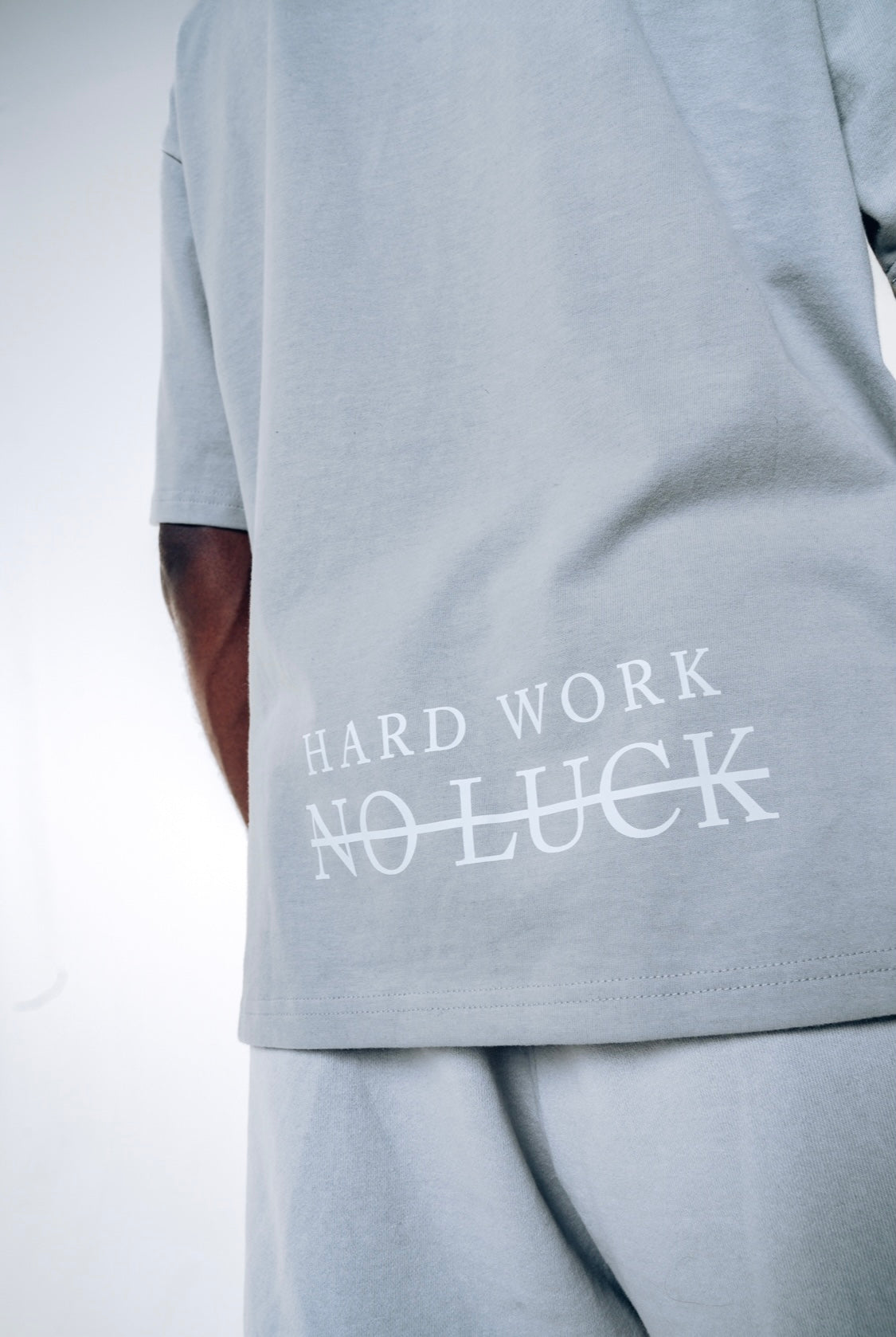 MEDUSA PREMIUM TEE - ASH GREY